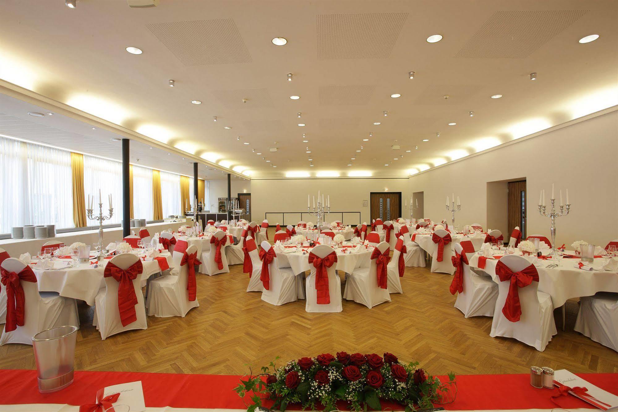 Designhotel + Congresscentrum Wienecke Xi. Hannover Buitenkant foto