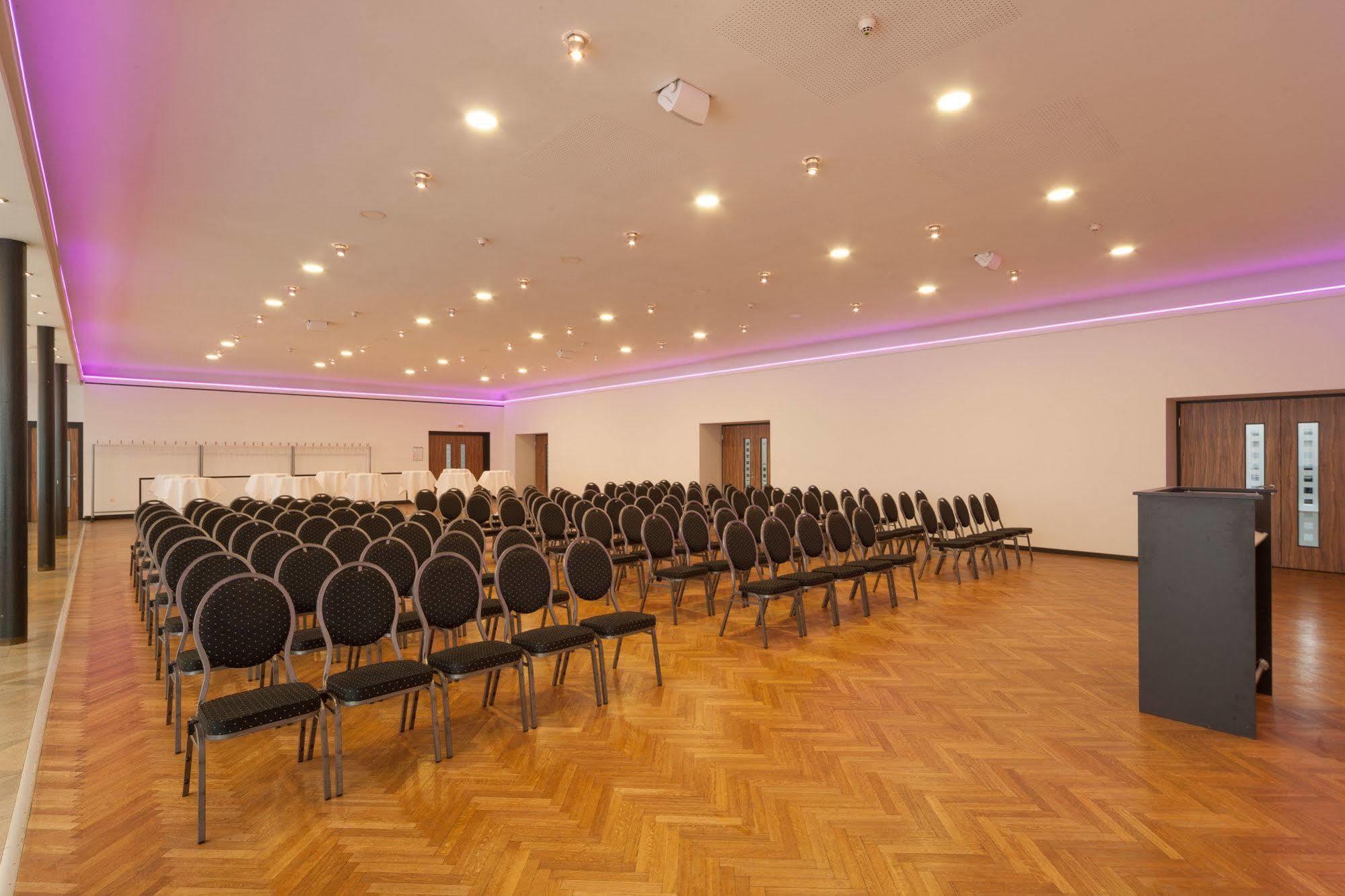 Designhotel + Congresscentrum Wienecke Xi. Hannover Buitenkant foto